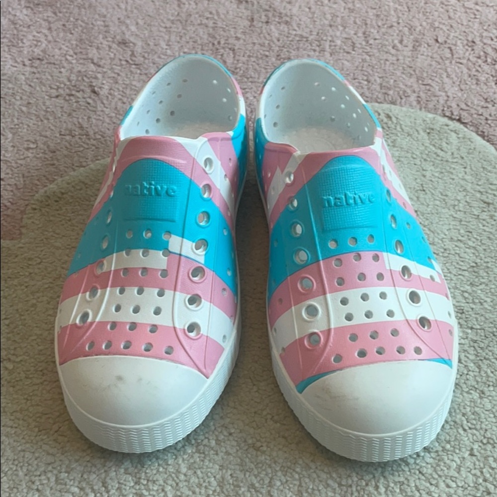 Native water shoes